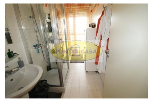 appartamento con terrazzo in vendita a Lodi - rif (32)