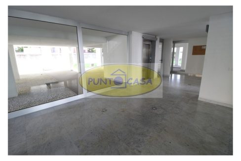 appartamento con terrazzo in vendita a Lodi - rif (46)