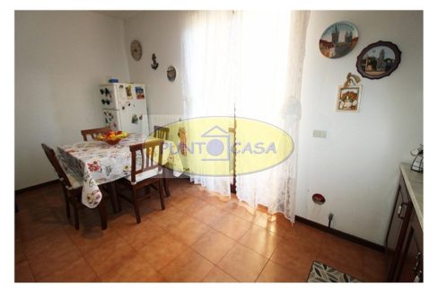Appartamento con terrazzo in vendita a Borghetto Lodigiano - riferimento 383 (15)